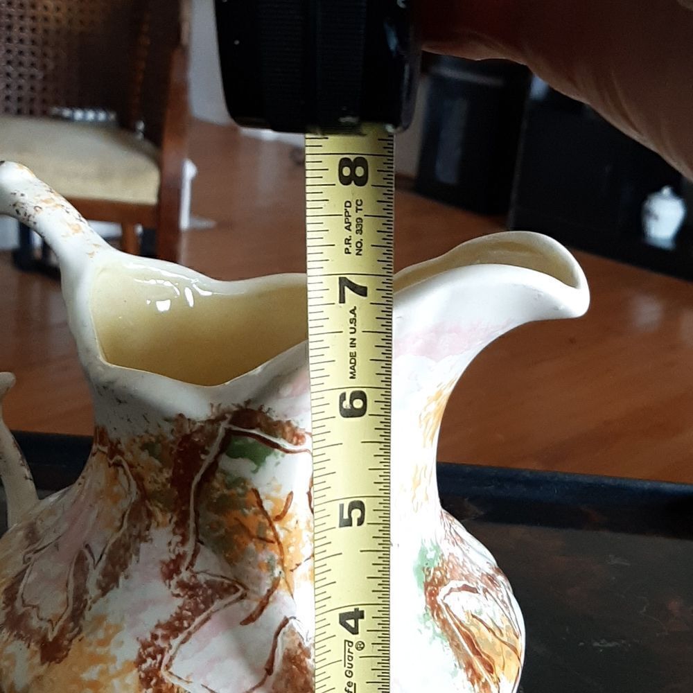 Vintage ceramic leaf pitcher  - Picture 5 of 6